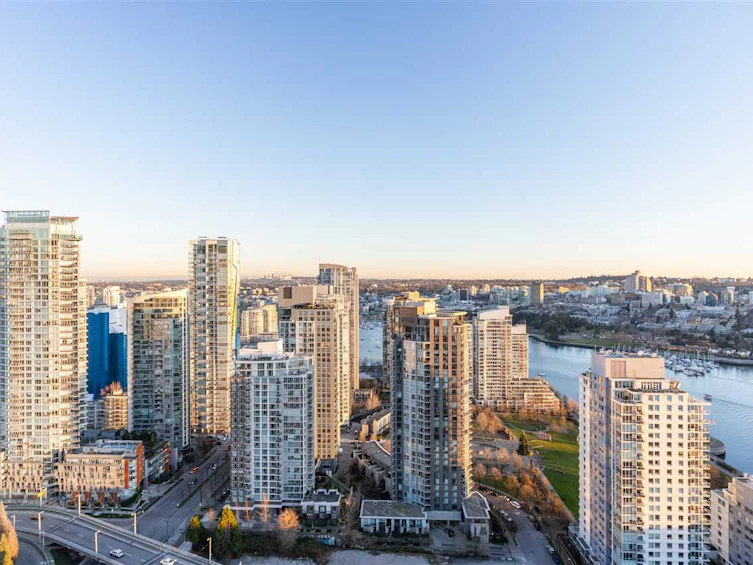 4001-1480 Howe Street, Vancouver, BC, V6Z 1C4