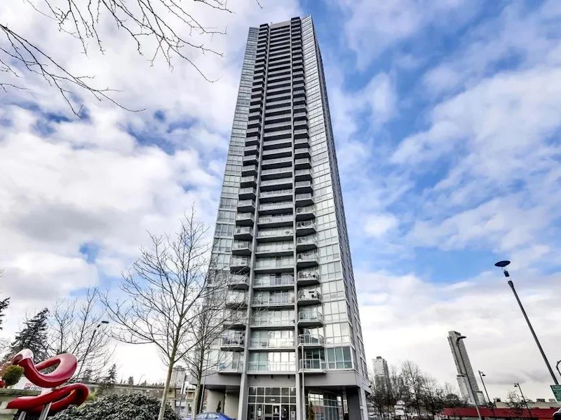 3107 - 13618 100th Avenue, Surrey BC V3T 0A8