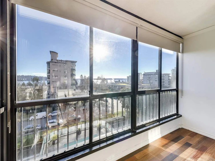 301-650 16th Street, West Vancouver, BC, V7V 3R9