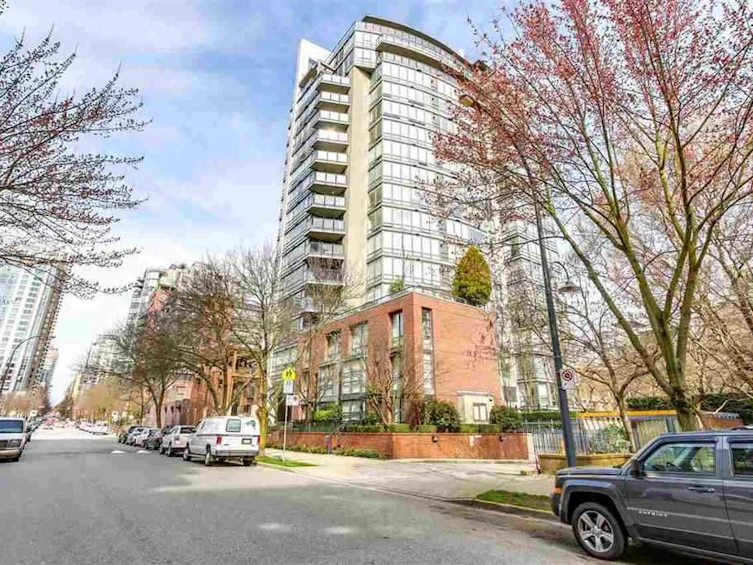 1A-139 Drake Street, Vancouver, BC, V6Z 2T8