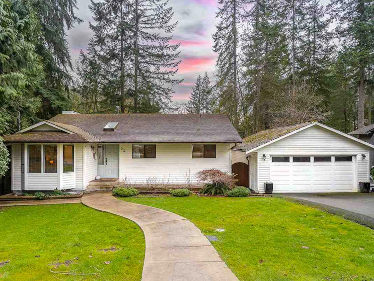 24 Birch Wynd, Port Moody, BC, V3H 4Y5