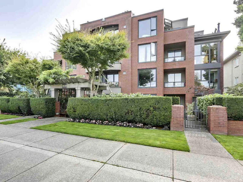 203 - 2160 Cornwall Avenue, Vancouver BC V6K 1B4