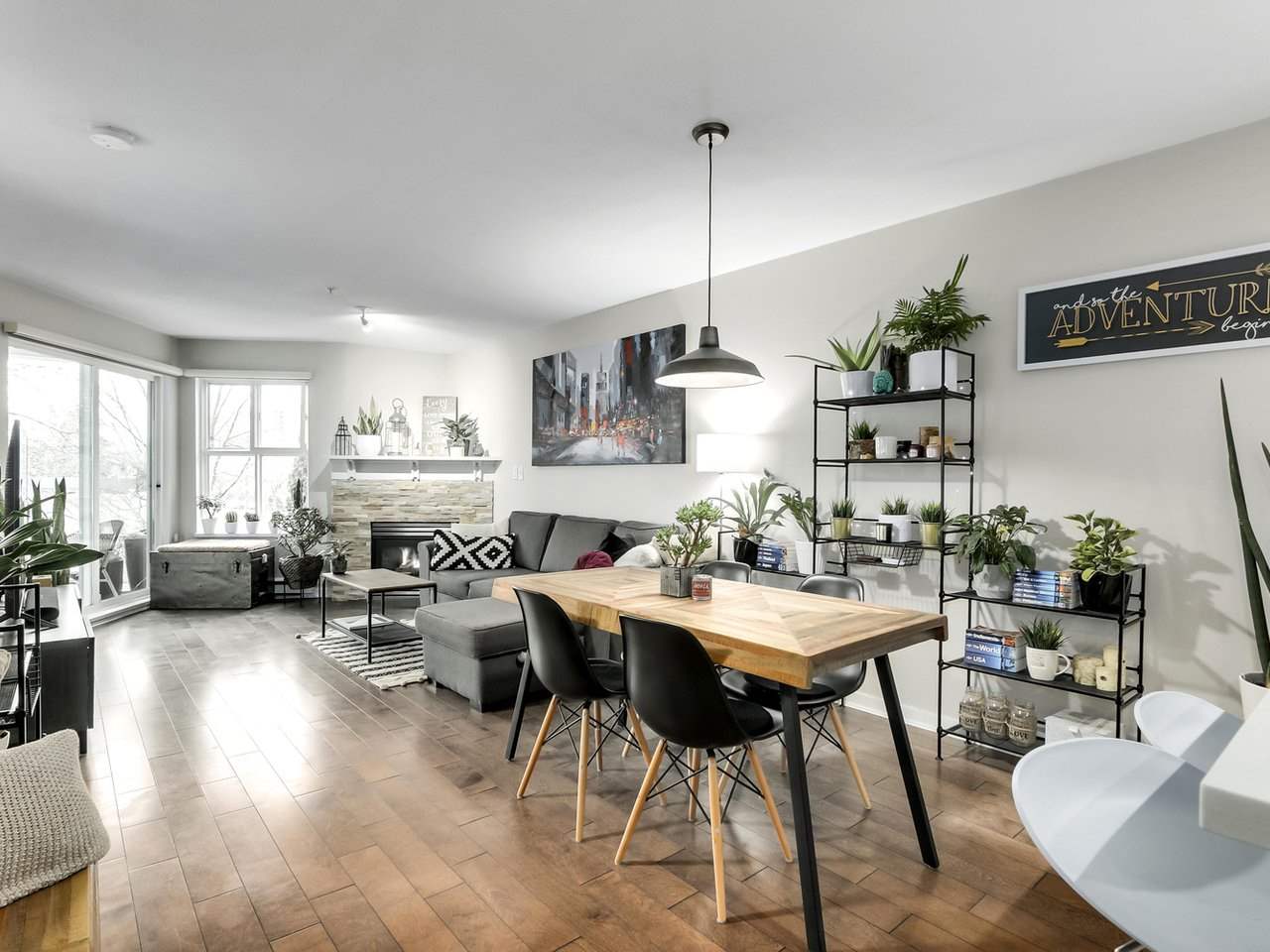 214 3038 E Kent Ave South  