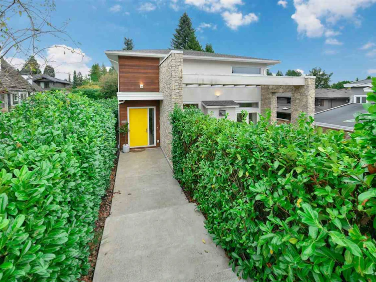 1252 Duncan Street, West Vancouver, BC, V7T 2S4