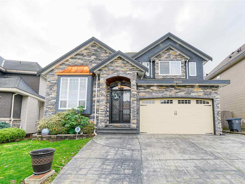 18888 53a Avenue, Surrey BC V3S 7C3
