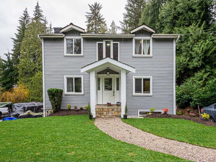 18957 86 Avenue, Surrey, BC, V4N 6E3
