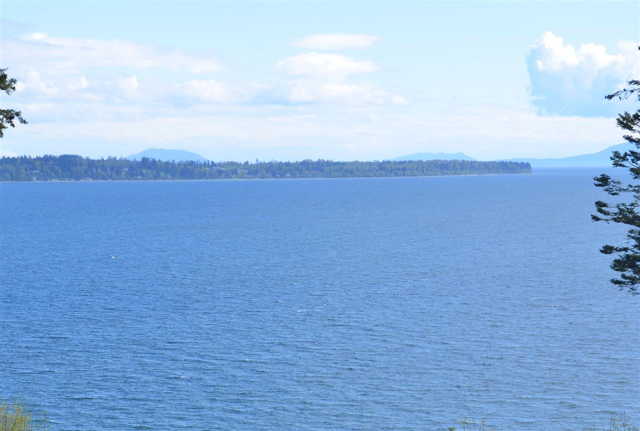 13209 Marine Drive, Surrey, BC, V4A 1E6