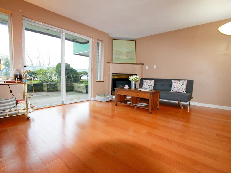 105 - 2211 Wall Street, Vancouver BC V5L 1G4