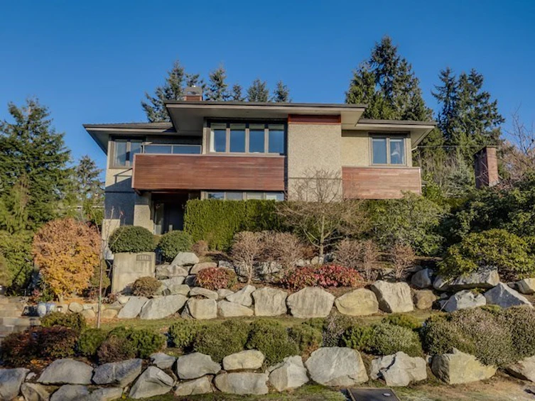1141 Lawson Avenue, West Vancouver, BC, V7T 2E4