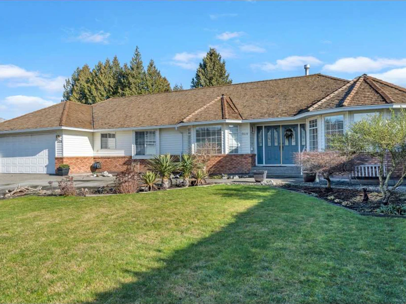5616 E Sunrise Crescent, Surrey BC V3S 7M5