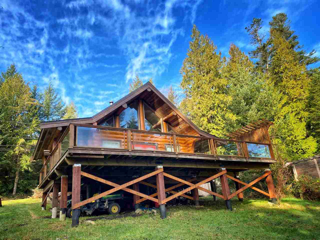 420 Gavin Road, Keats Island, BC, V0N 1V0