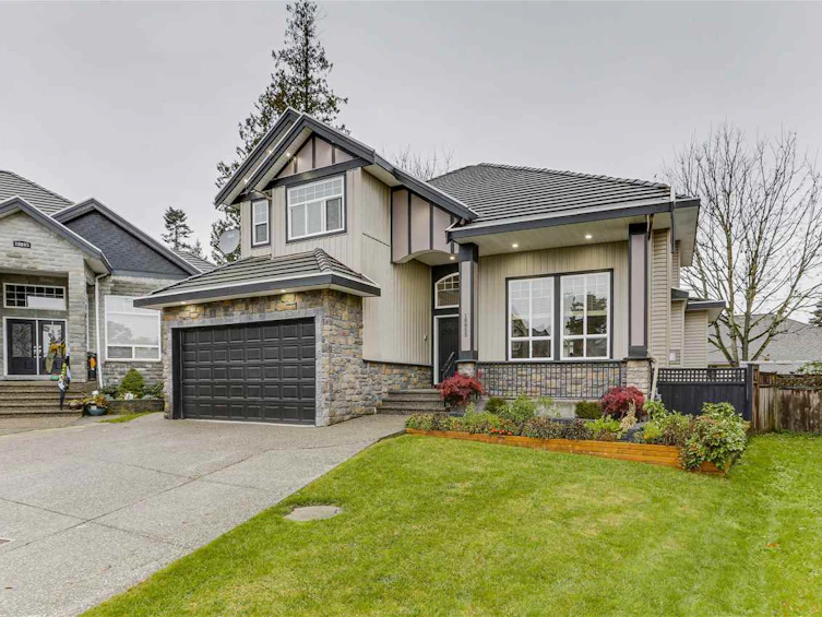 18855 60a Avenue, Surrey, BC, V3S 8A2