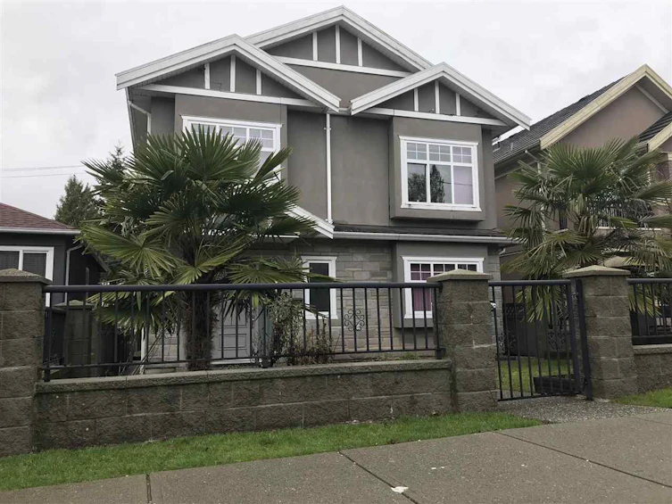 6815 Fraser Street, Vancouver, BC, V5X 3T9