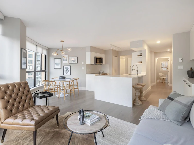 502-488 Helmcken Street, Vancouver, BC, V6B 6E4