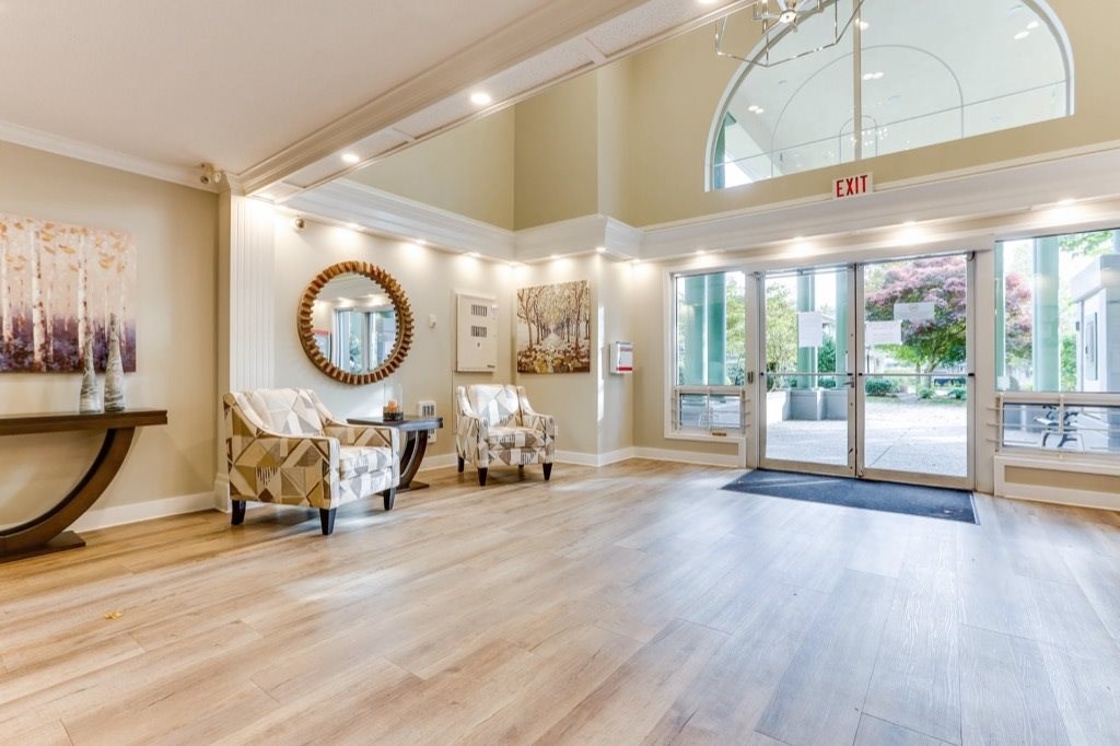 114-13860 70 Avenue, Surrey, BC, V3W 0S1