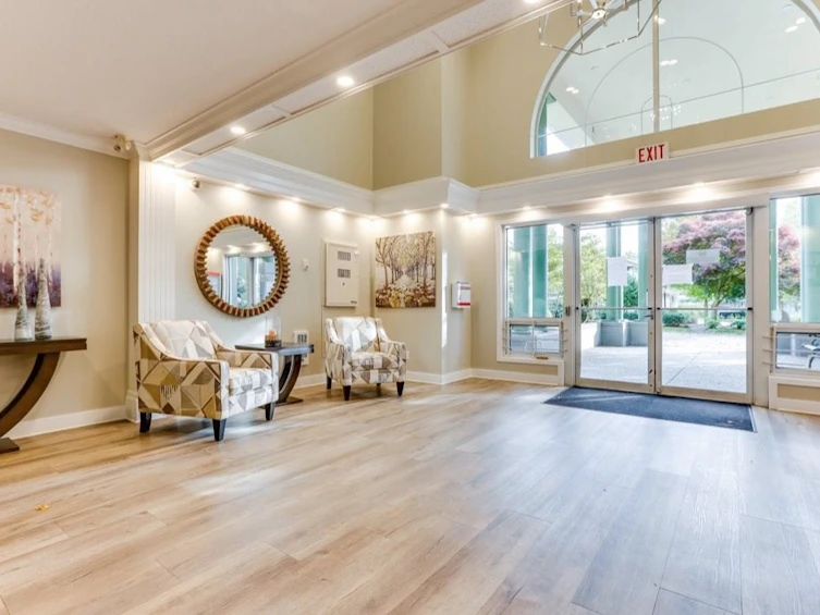 114-13860 70 Avenue, Surrey, BC, V3W 0S1