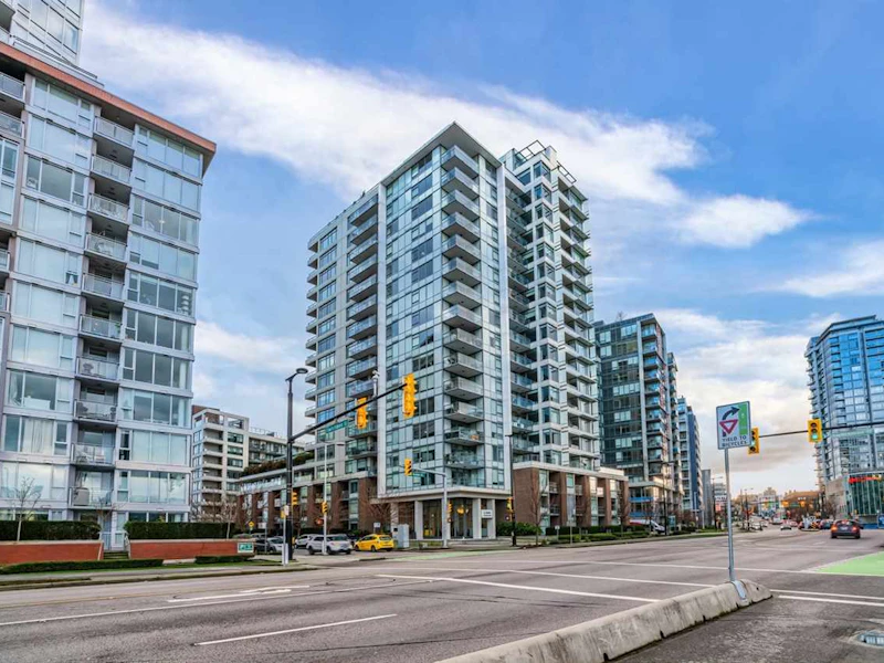 609 - 110 Switchmen Street, Vancouver BC V6A 0C6