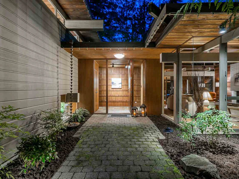 4660 Caulfeild Drive, West Vancouver BC V7W 1G1
