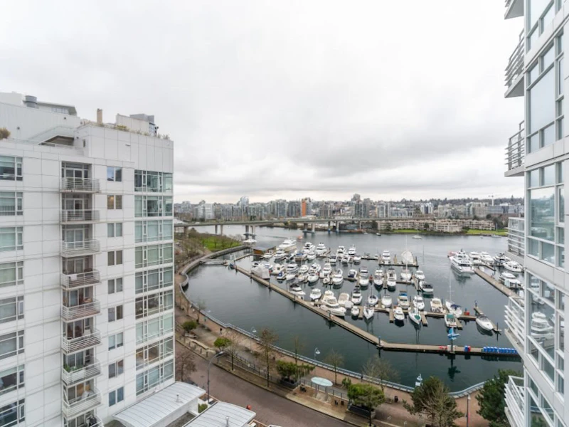 1503 - 1199 Marinaside Crescent, Vancouver BC V6Z 2Y2