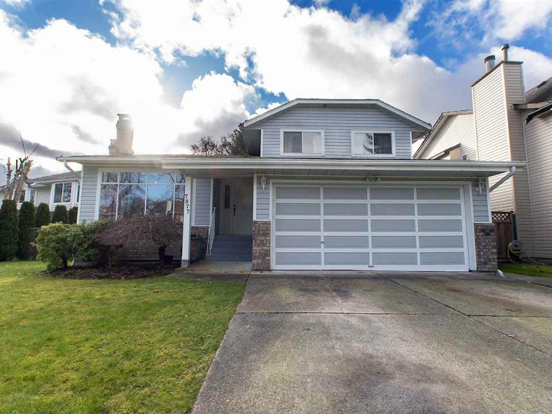 7877 143a Street, Surrey BC V3W 9W5