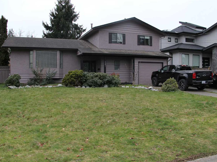 1551 160a Street, Surrey, BC, V4A 4X7