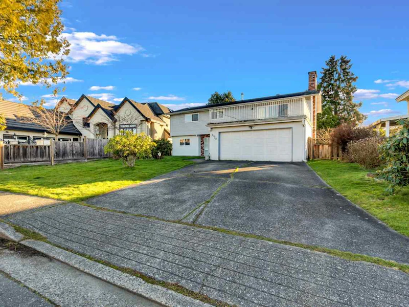 4920 Larkspur Avenue, Richmond BC V7C 2J3