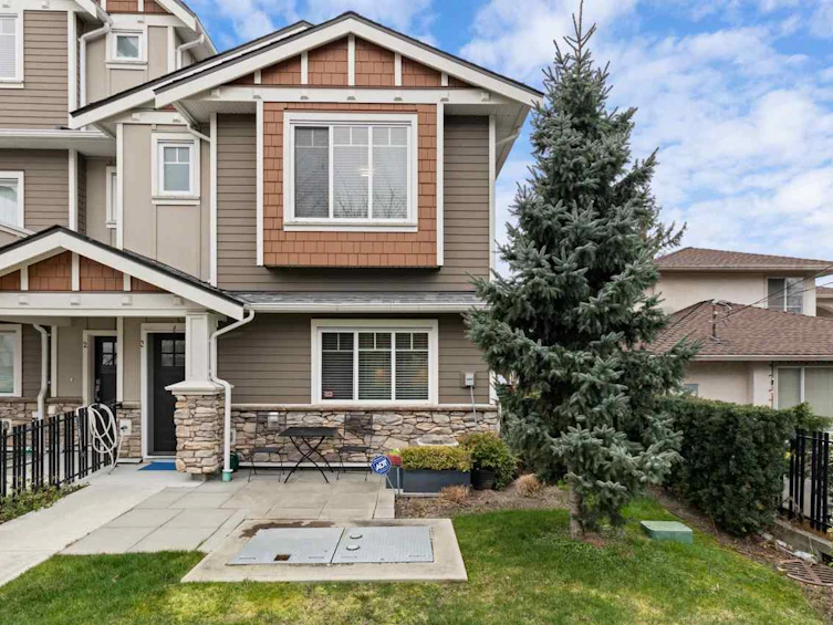 3-6511 No. 2 Road, Richmond, BC, V7C 3L4