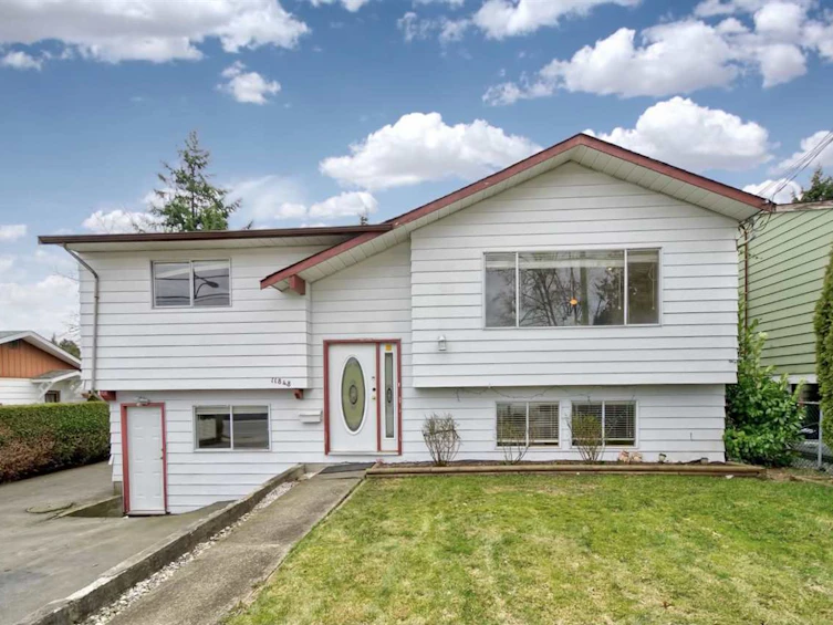 11848 92 Avenue, Delta, BC, V4C 3L4