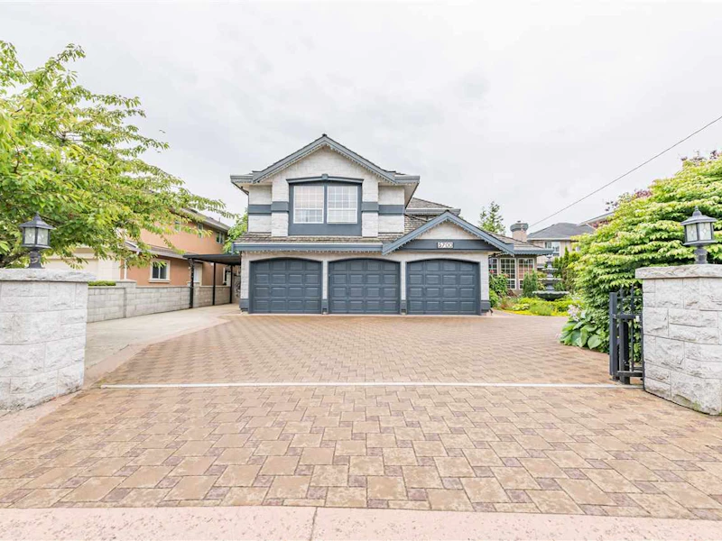 5700 Moncton Street, Richmond BC V7E 3B4