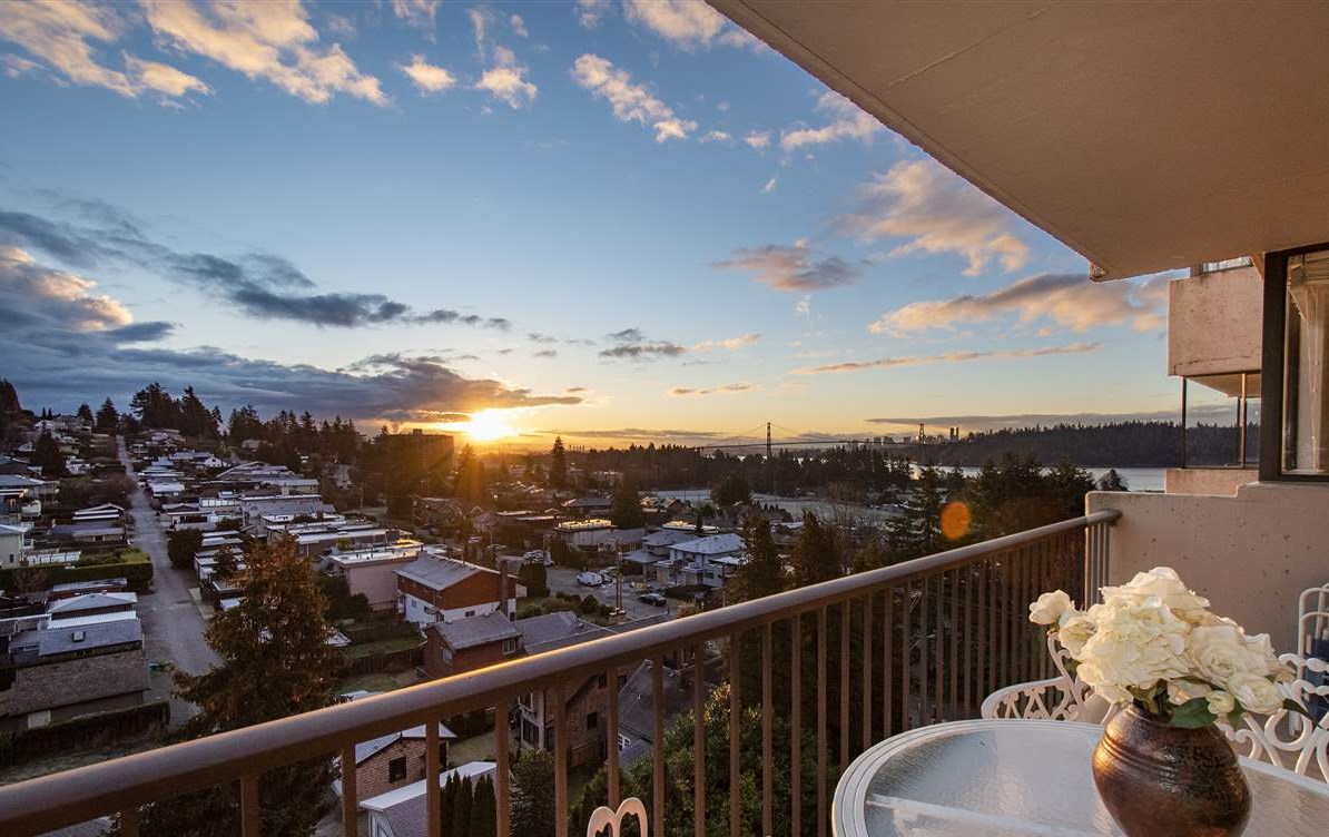 905-555 13th Street, West Vancouver, BC, V7T 2N8