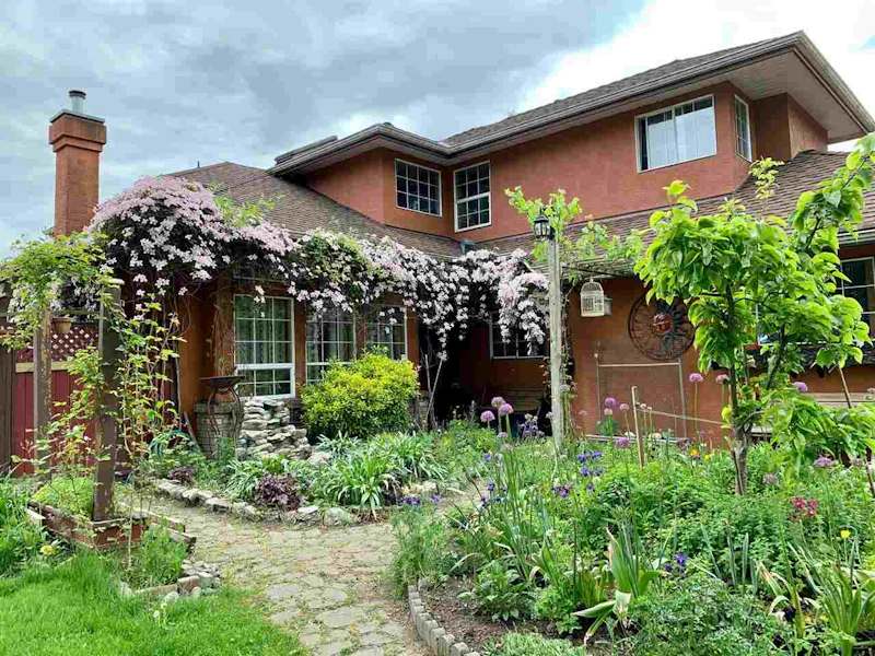 5233 57th Street, Delta BC V4K 3G3