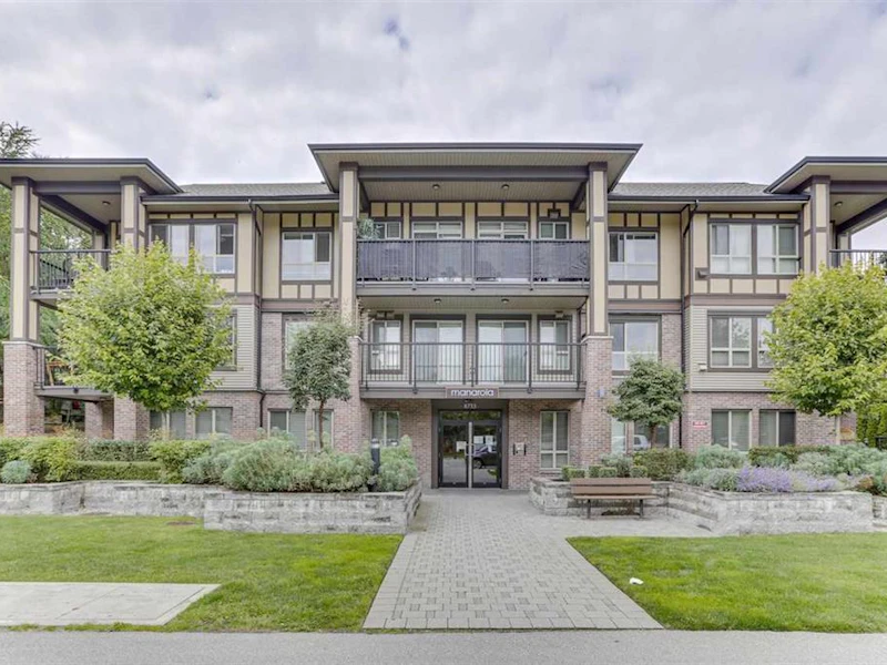 402 - 8733 160th Street, Surrey BC V4N 1G4