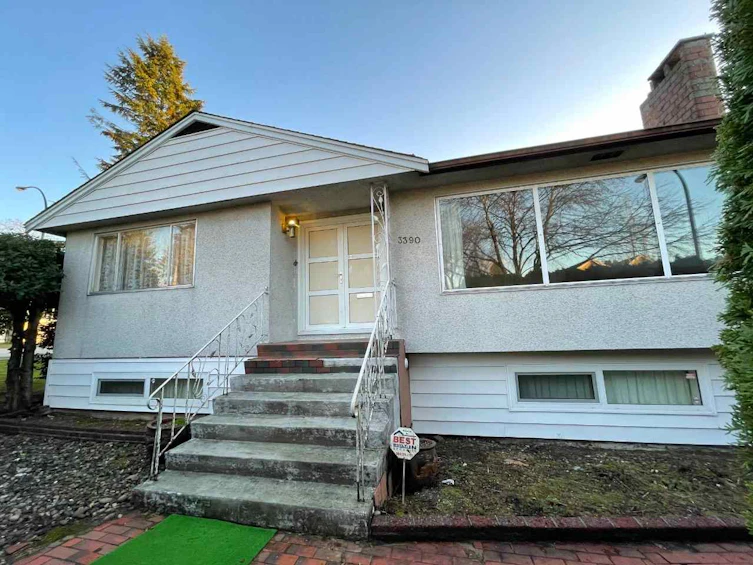 3390 E 49th Avenue, Vancouver, BC, V5S 1L8