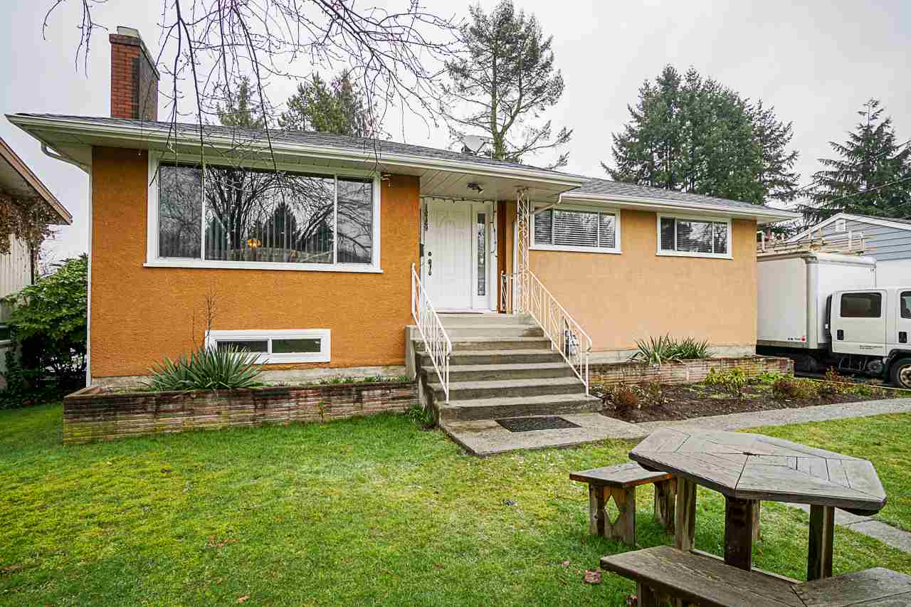 13729 111a Avenue, Surrey, BC, V3R 2C8
