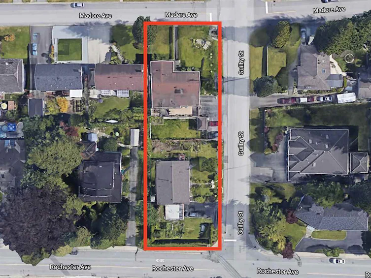 402 Guilby Street, Coquitlam, BC, V3K 3Y7