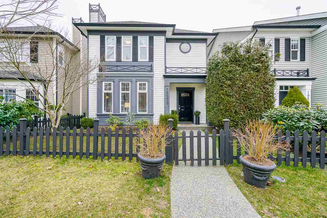 19573 Fraser Way, Pitt Meadows, BC, V3Y 2W6