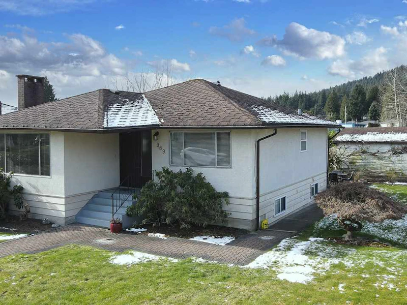 989 Dundonald Drive, Port Moody BC V3H 1B8