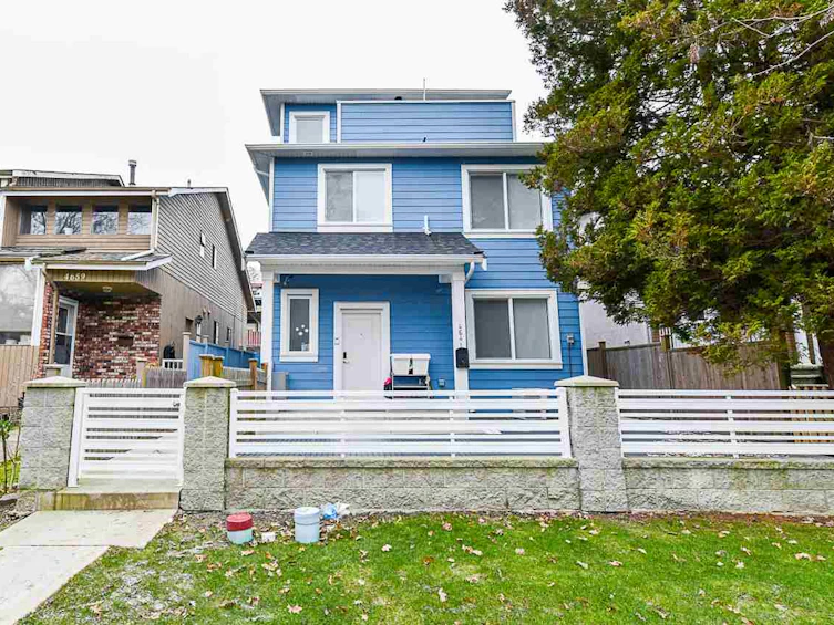 4643 Clarendon Street, Vancouver, BC, V5R 3H9