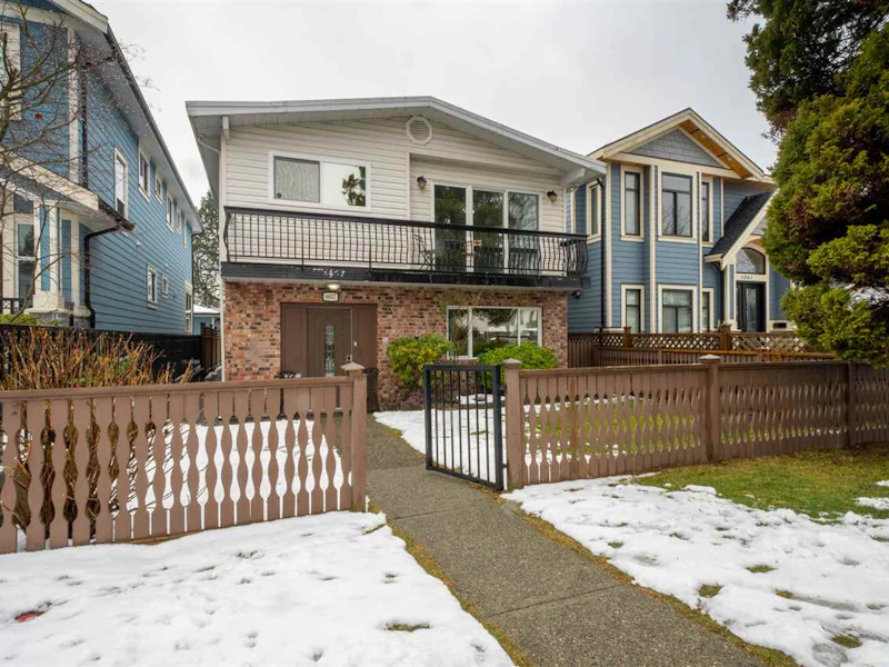 6857 Salisbury Avenue, Burnaby BC V5E 2Z4