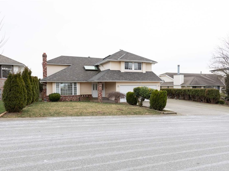 31116 Kingfisher Drive, Abbotsford BC V2T 5K4