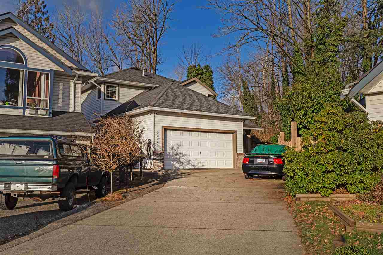 32749 Charnley Drive, Mission, BC, V2V 2N4