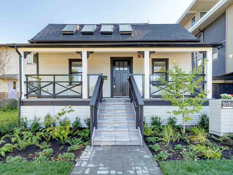 1016 E 7th Avenue, Vancouver, BC, V5T 1P7