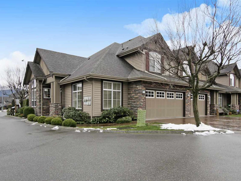 1 - 6577 Southdowne Place, Chilliwack BC V2R 0H4