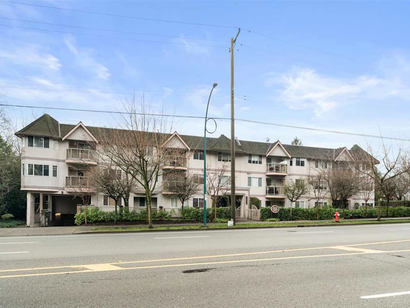 205 - 9865 140th Street, Surrey BC V3T 4M4