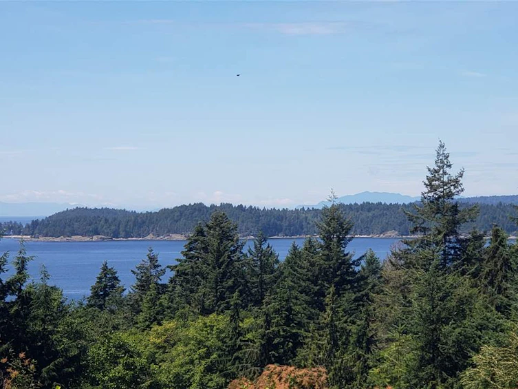 1604 White Sails Drive, Bowen Island, BC, V0N 1G2