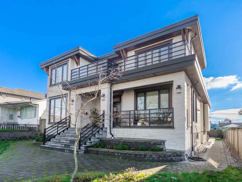 3866 Kincaid Street, Burnaby BC V5G 1V7