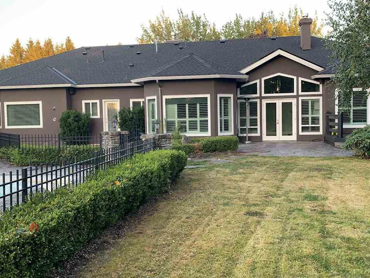 19539 8 Avenue, Surrey, BC, V3Z 9S3