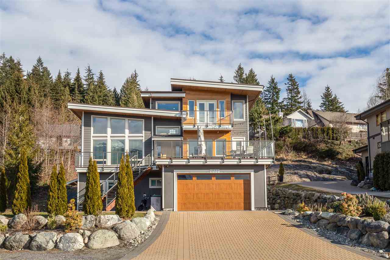 1033 Glacier View Drive, Squamish, BC, V0N 1T0