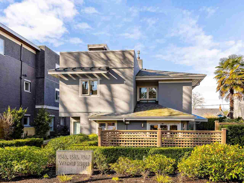 1363 Walnut Street, Vancouver BC V6J 3R2