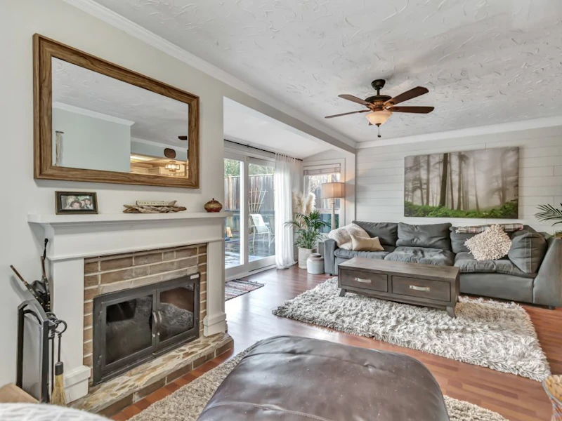 9340 204th Street, Langley BC V1M 1B8
